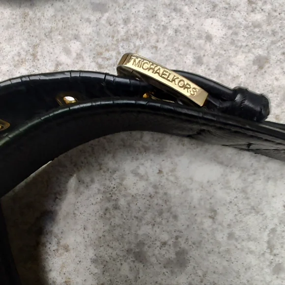 MICHAEL KORS Black Leather Hobo Vintage Shoulder Bag, Turn Lock Pockets - Picture 12 of 12